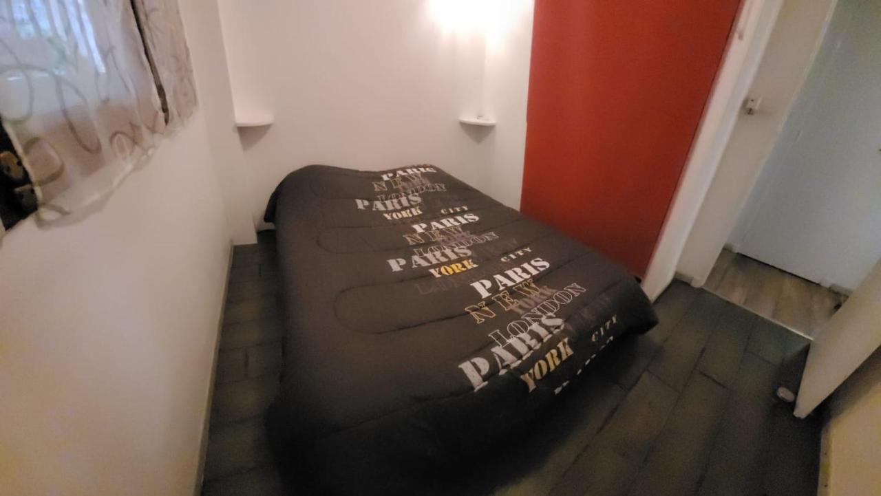 Ferienwohnung Au Calme, 200M Du Centre T2 Avec Balcon Et Parking Cassis Exterior foto