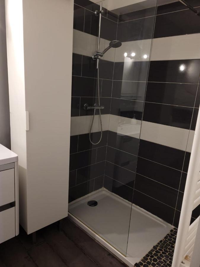 Ferienwohnung Au Calme, 200M Du Centre T2 Avec Balcon Et Parking Cassis Exterior foto