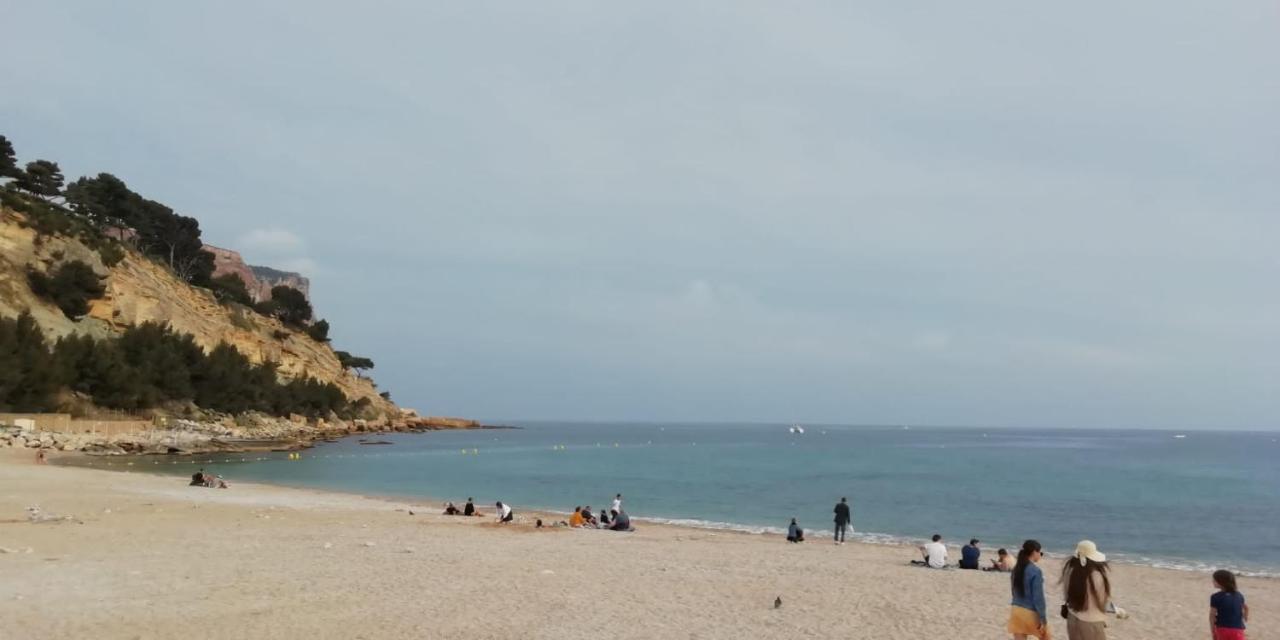 Ferienwohnung Au Calme, 200M Du Centre T2 Avec Balcon Et Parking Cassis Exterior foto