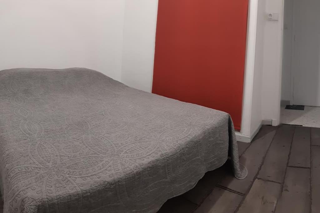 Ferienwohnung Au Calme, 200M Du Centre T2 Avec Balcon Et Parking Cassis Exterior foto